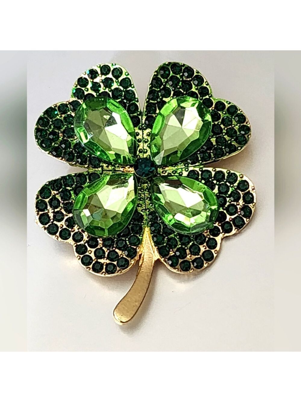 FOUR LEAF Clover Brooch FULL of simulated Emeralds🍀
